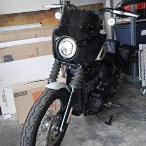 <h3><b>2021 Harley Softail Street Bob</b></h3>