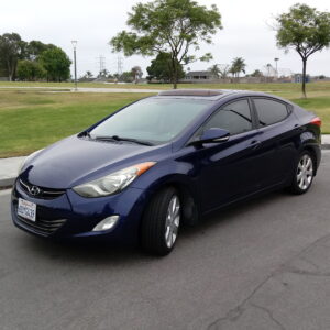 <h3><b>2013<br>Hyundai<br>Elantra</b></h3>
